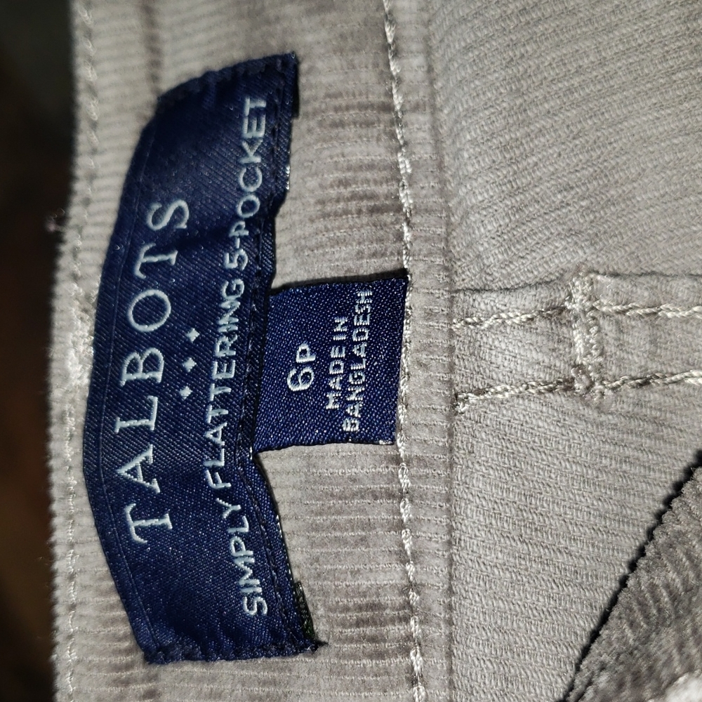 Talbots Simply Flatting 5-Pocket Gray Corduroy Pants, Size 6P - Picture 5 of 6